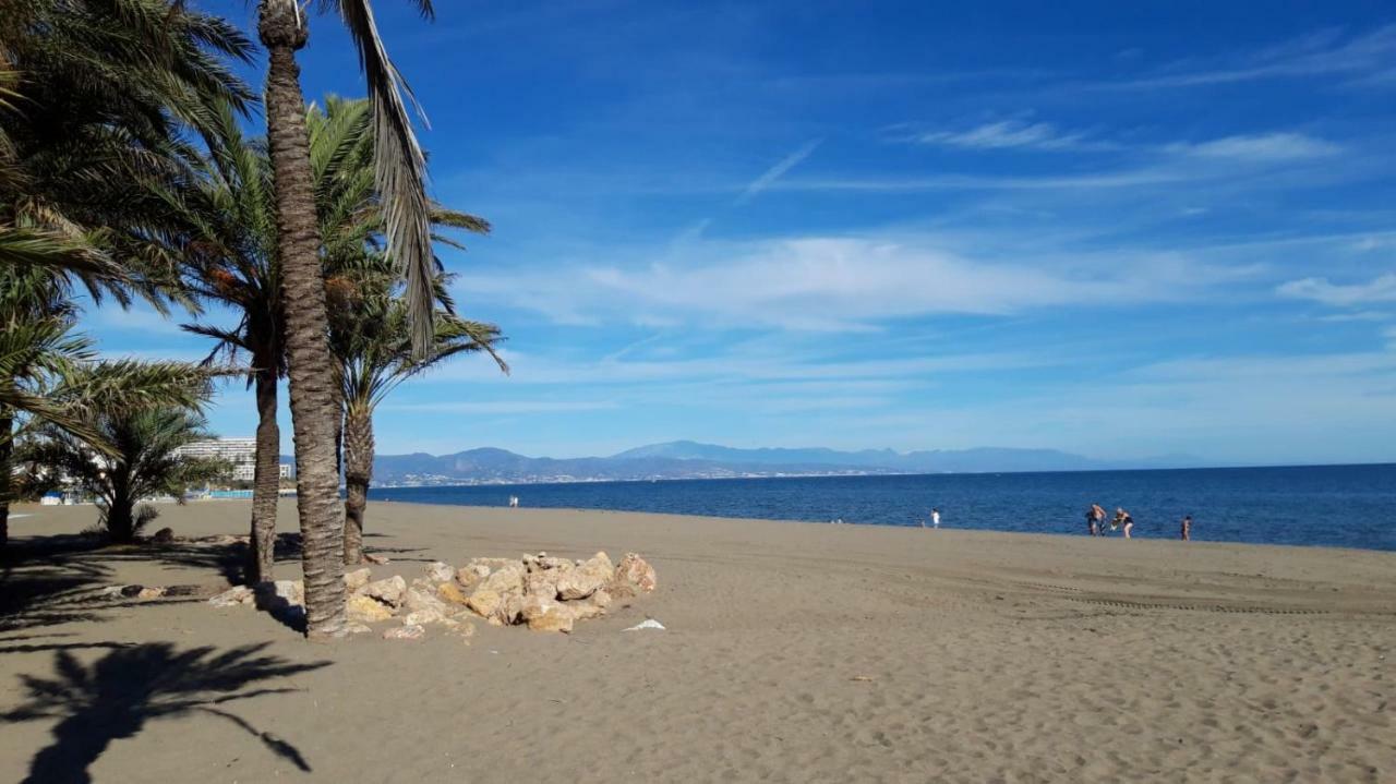 Las Plumas Beach 托雷莫利诺斯 外观 照片